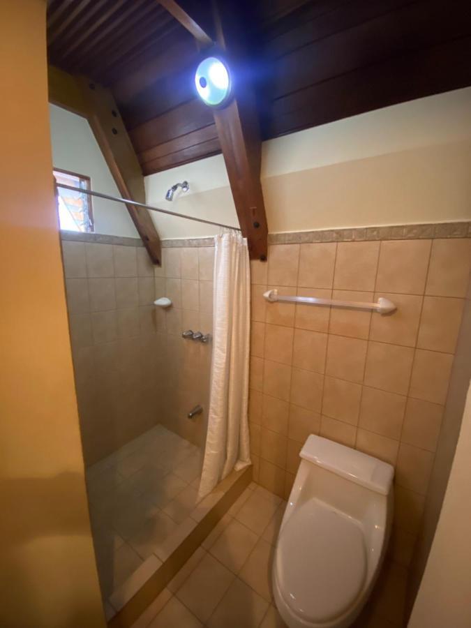 Casa Mora B&B Cartago Zewnętrze zdjęcie